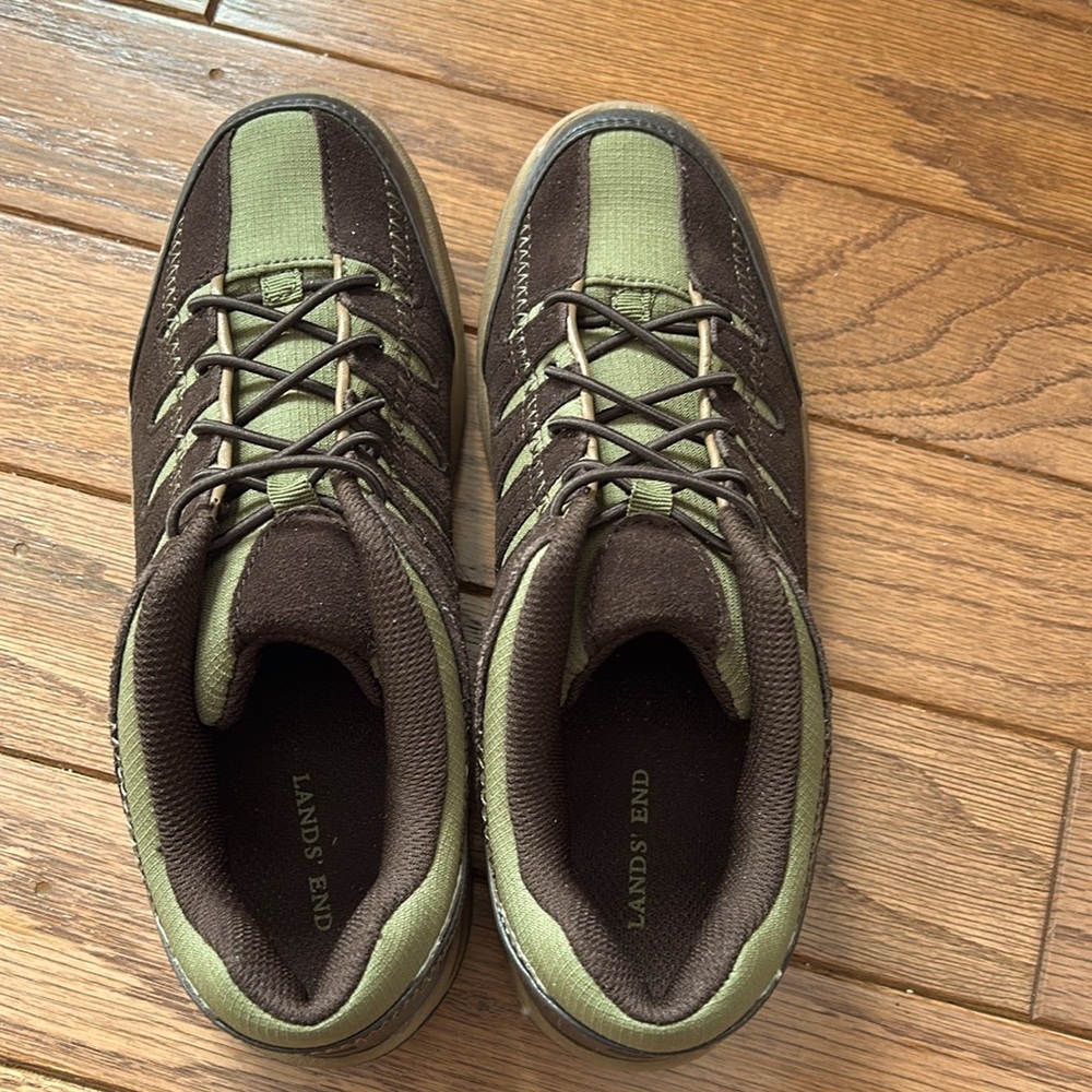 Lands End Walking Shoe